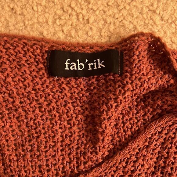 Fabrik Maroon Sweater Top O/S - Picture 2 of 3